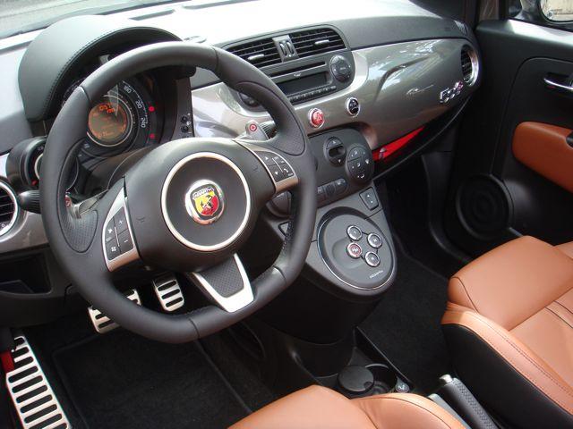 Abarth 500 C  (BVA)