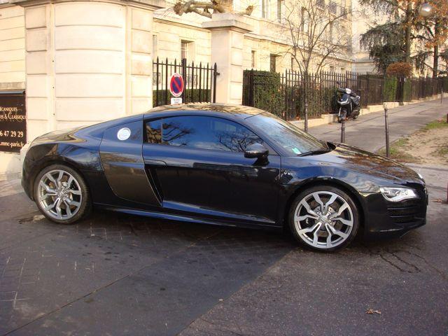 Audi R8 V10 R-TRONIC