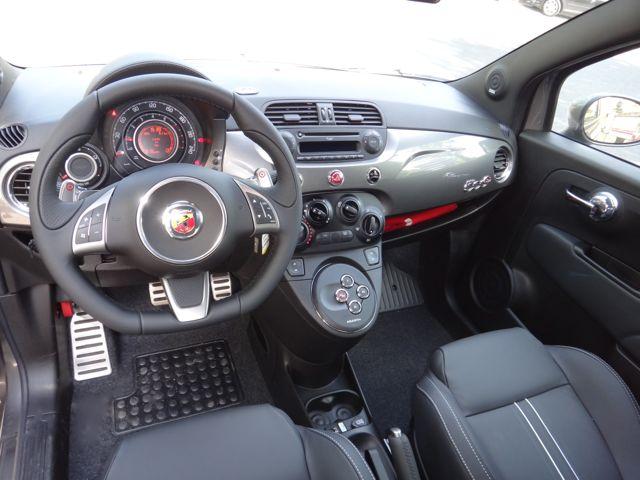 Abarth 500 C  (BVA 170ch)