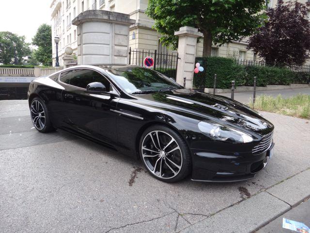 Aston Martin DBS Touchtronic II Carbon black