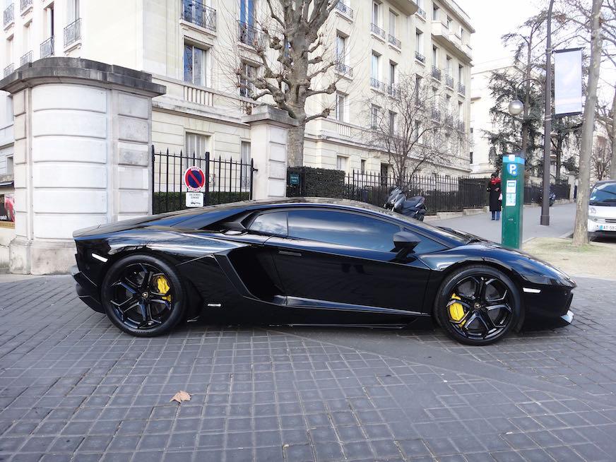 Lamborghini AVENTADOR LP700-4