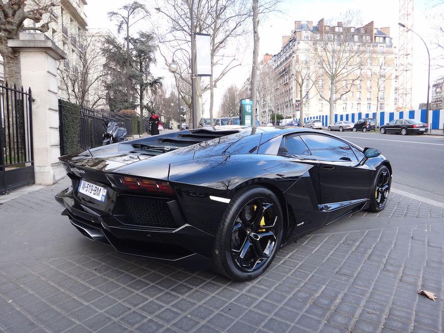 Lamborghini AVENTADOR LP700-4