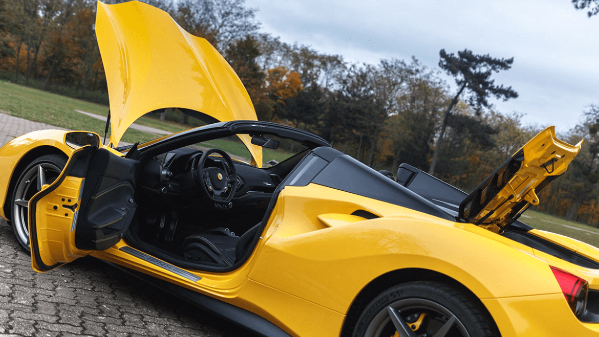 Ferrari 488 SPIDER