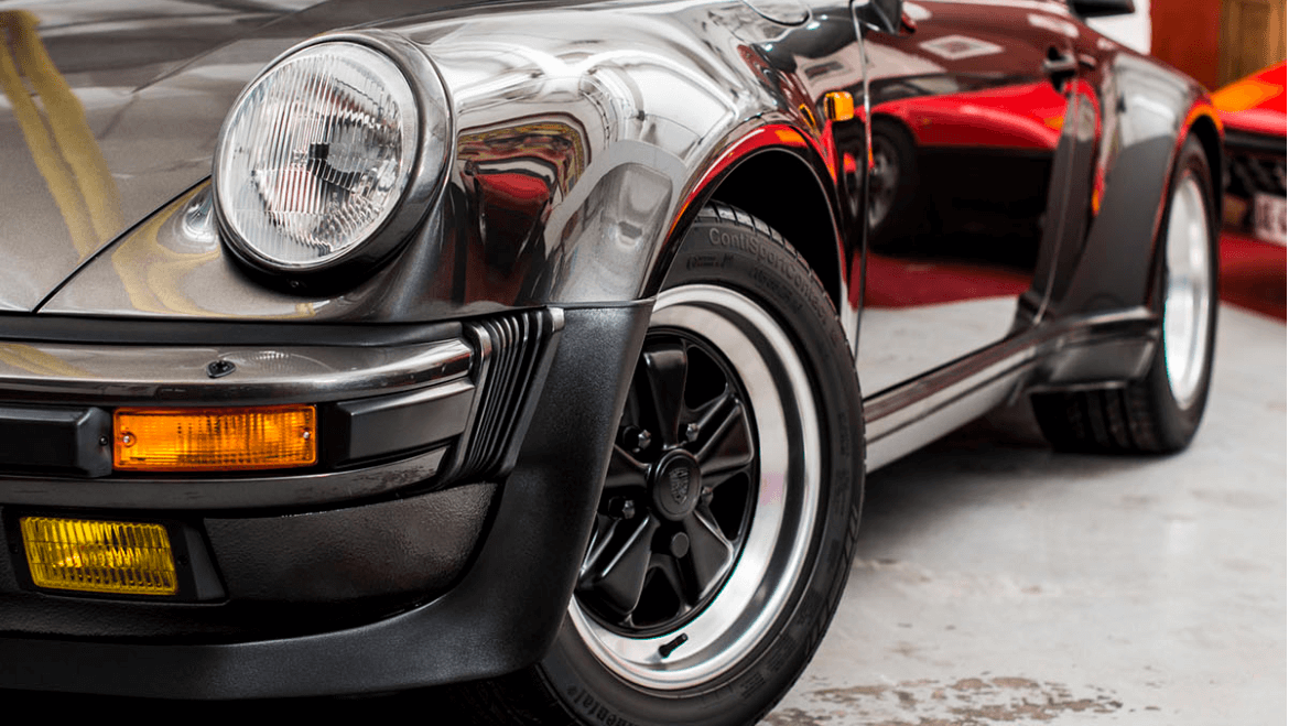 Porsche 930 TURBO 3.3