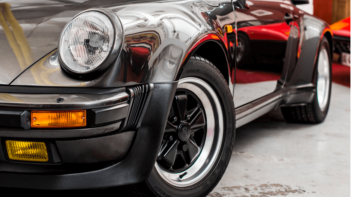 Porsche 930 TURBO 3.3 L