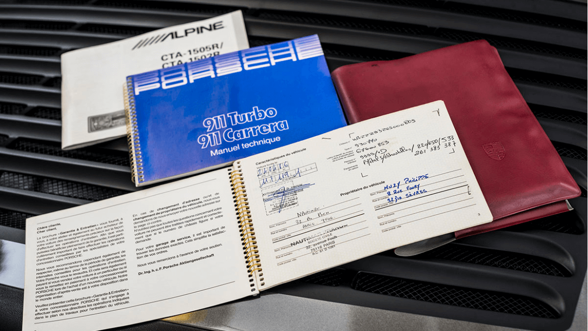 Porsche 930 TURBO 3.3