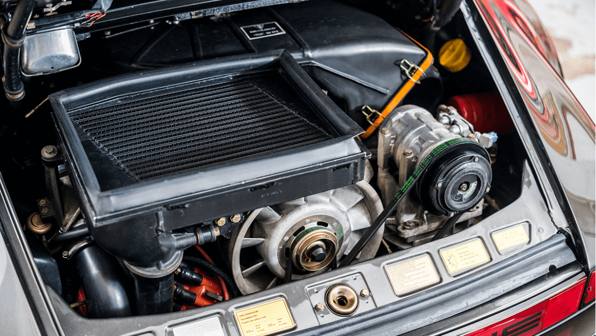 Porsche 930 TURBO 3.3