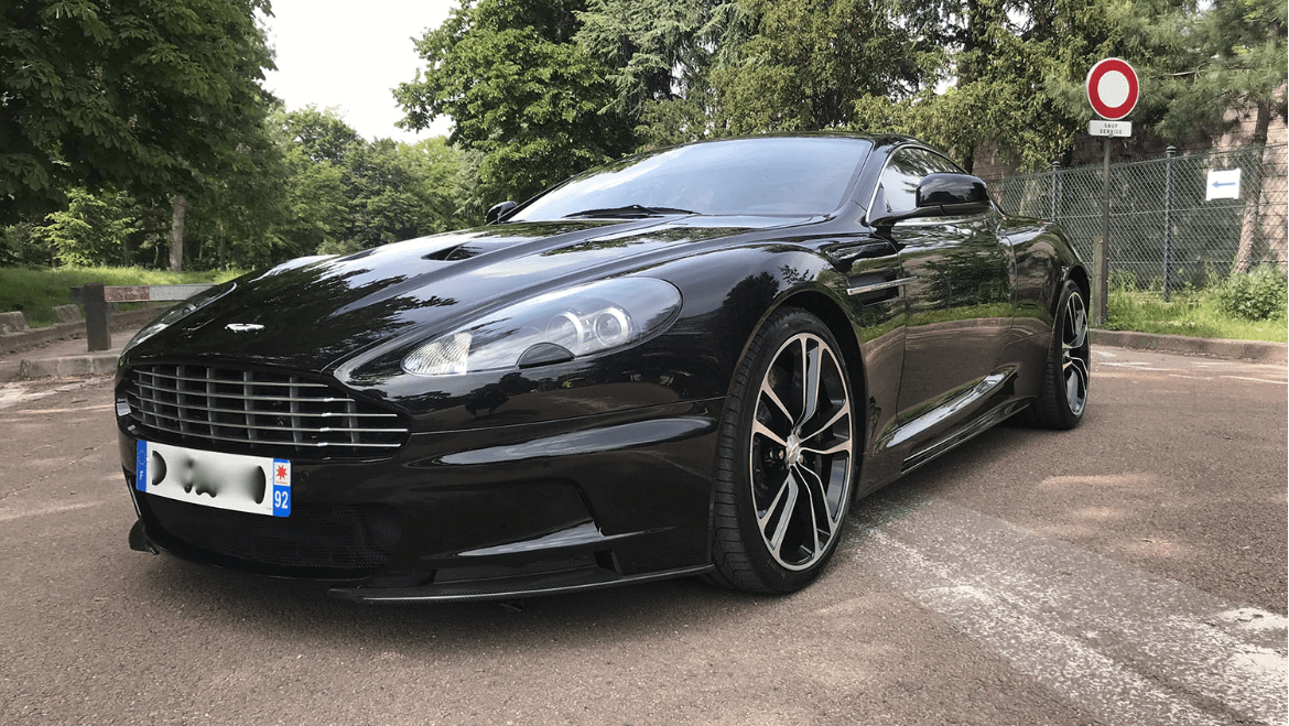 Aston Martin DBS