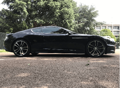 Aston Martin DBS