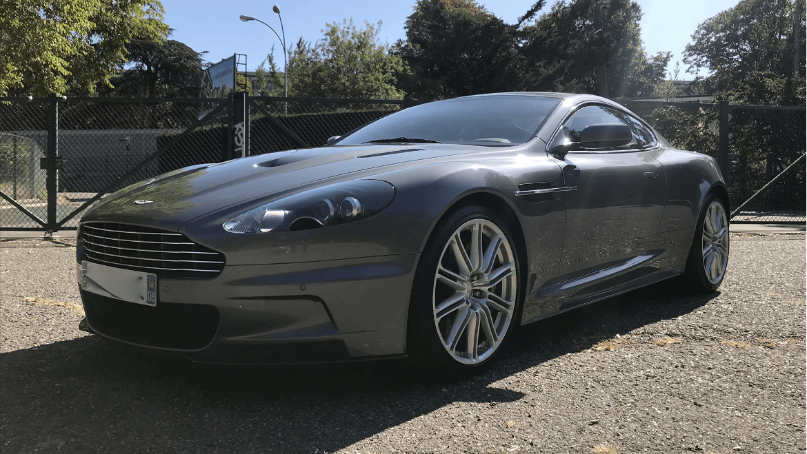 Aston Martin ASTON MARTIN  DBS COUPE