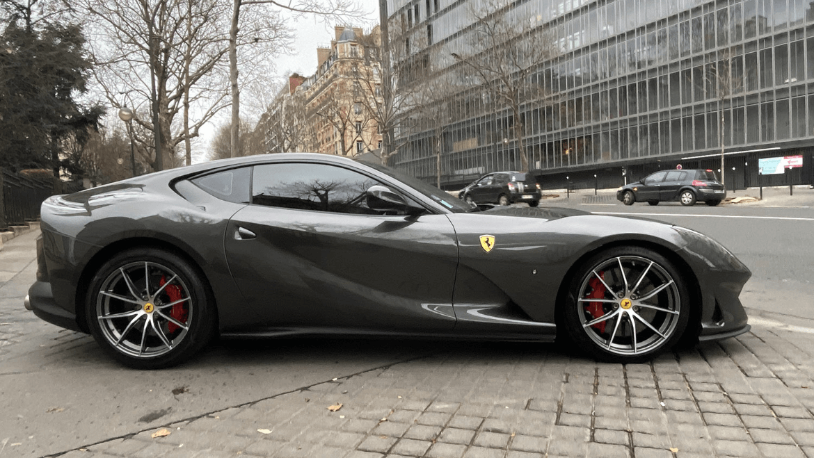 Ferrari 812 Superfast