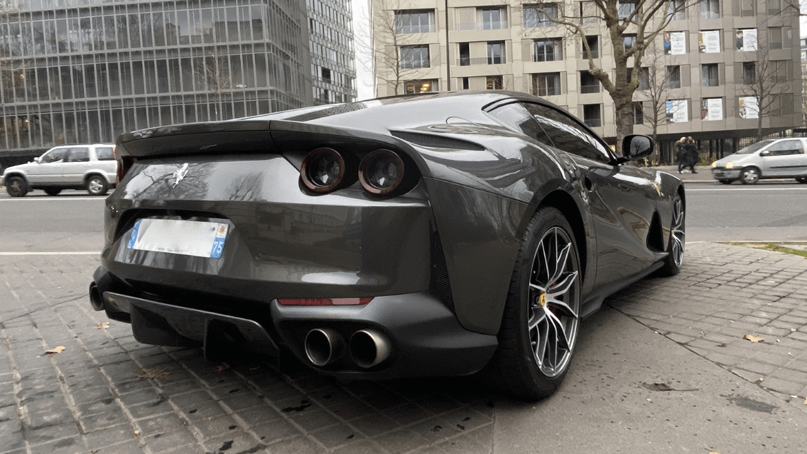 Ferrari 812 Superfast