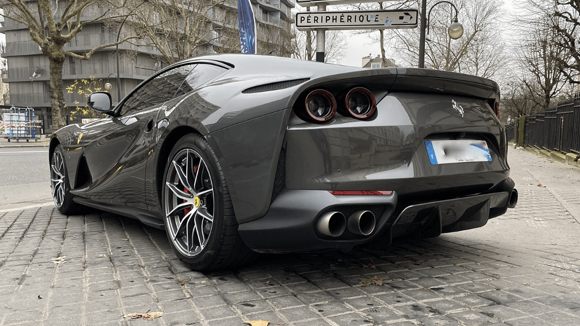 Ferrari 812 Superfast