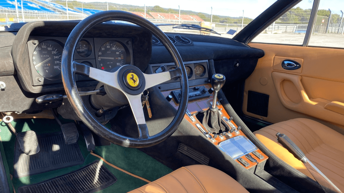 Ferrari 365 GT4 2+2