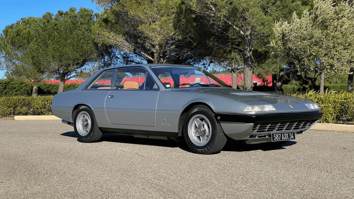 Ferrari 365 GT4 2+2