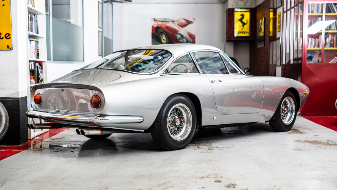 Ferrari 250 GT LUSSO