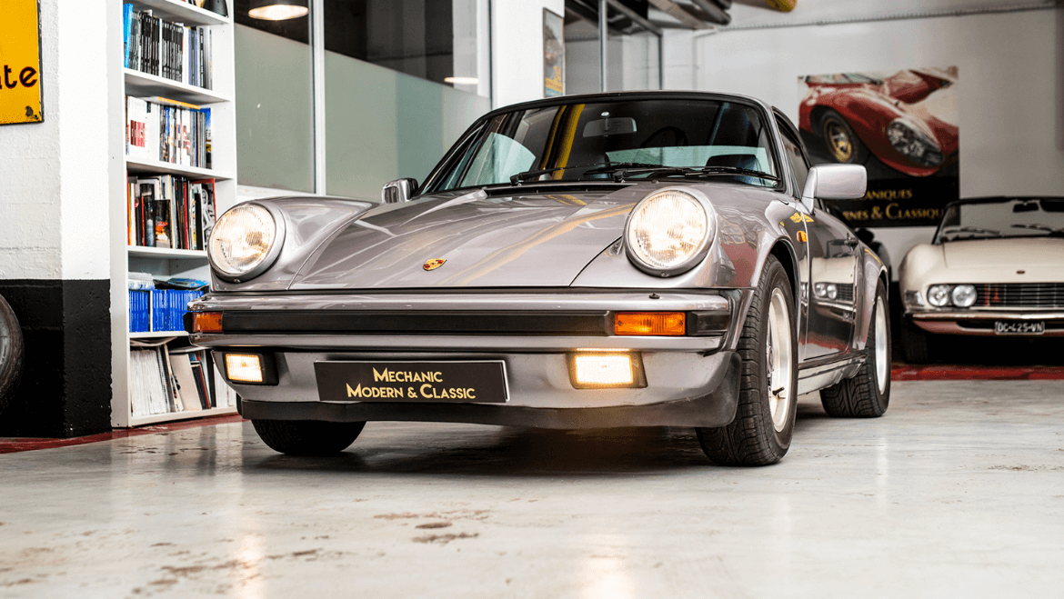 Porsche 911 Carrera