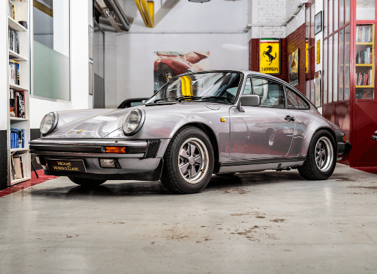 Porsche 911 Carrera