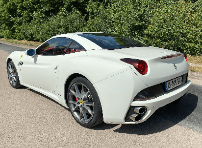 Ferrari FERRARI CALIFORNIA