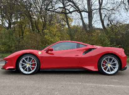 Ferrari 488 Pista