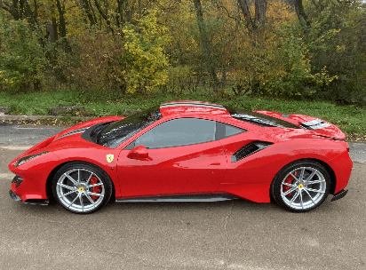 Ferrari 488 Pista