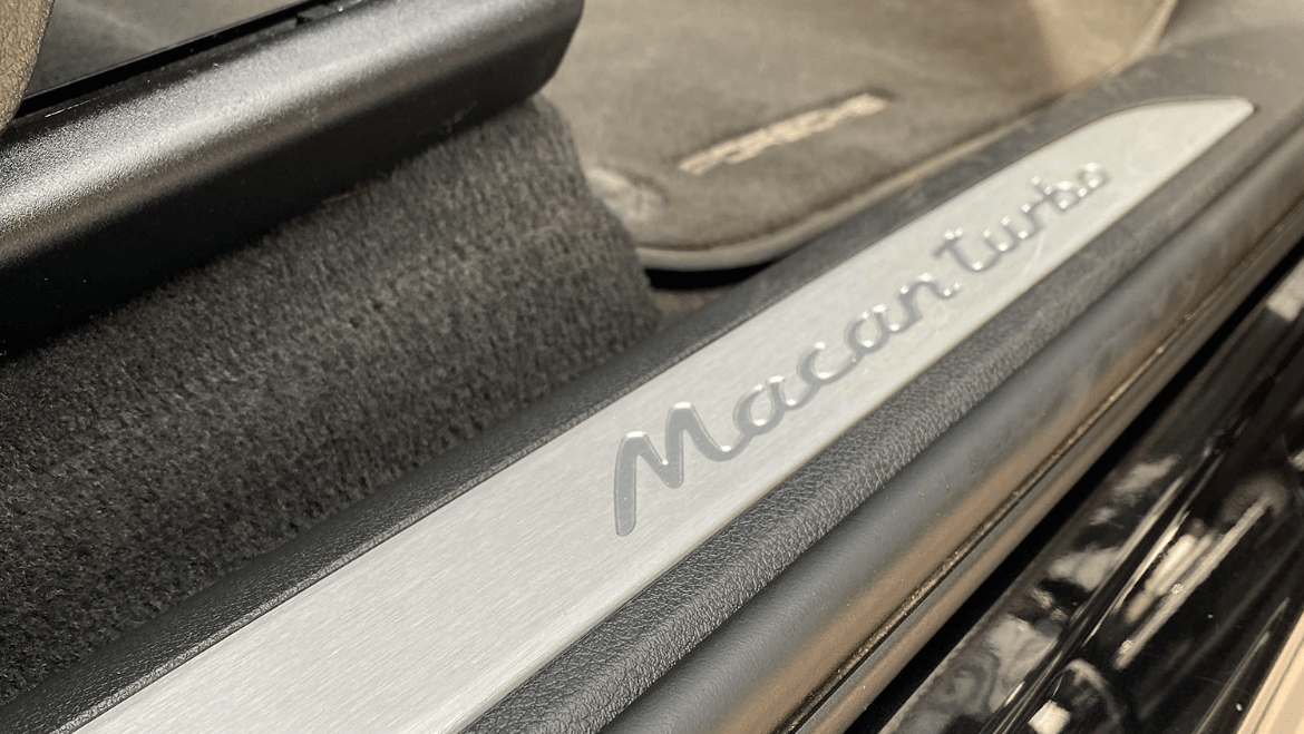 Porsche PORSCHE MACAN