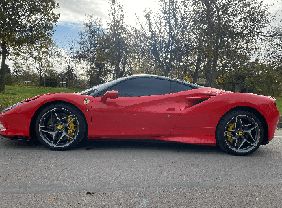 Ferrari F8 TRIBUTO