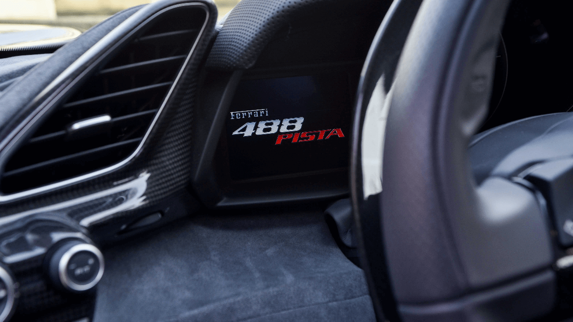 Ferrari 488 PISTA