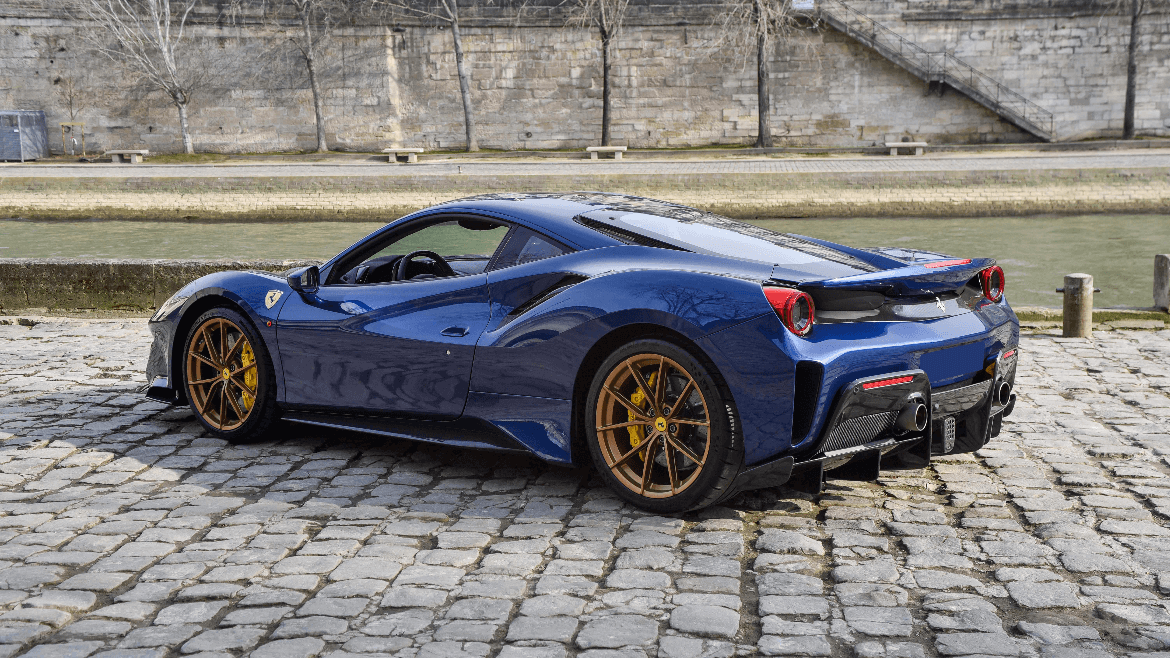 Ferrari 488 PISTA