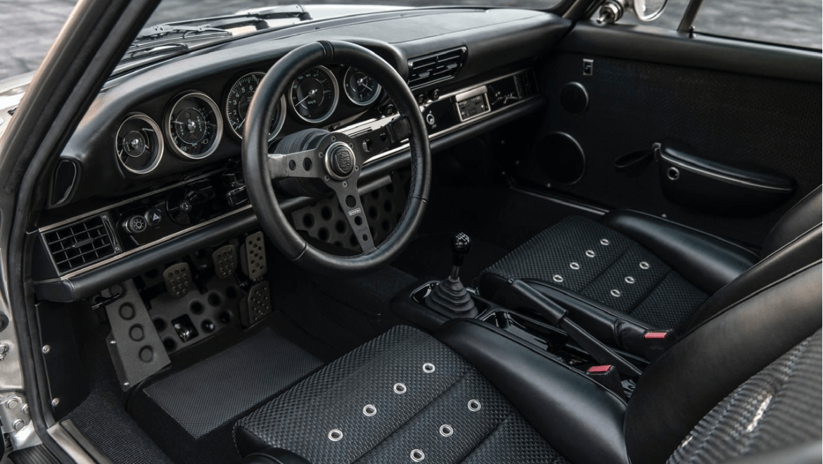 Porsche Singer Classy Study 4L